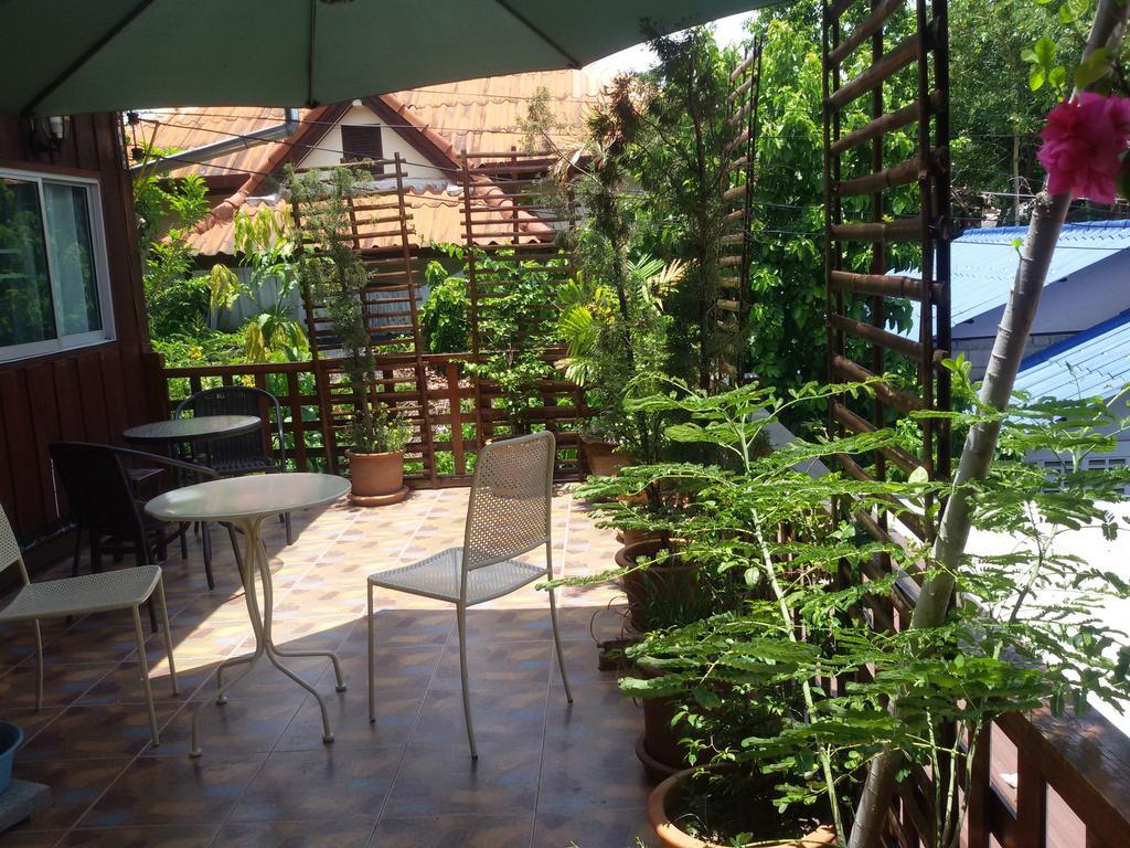 Baitong Homestay Chiang Mai Exterior photo
